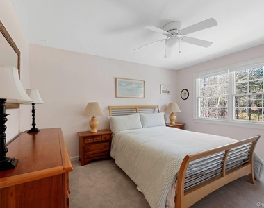 156 Maggie Drive - Photo Thumbnail 12