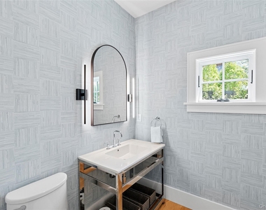510 Abrahams Path - Photo Thumbnail 22