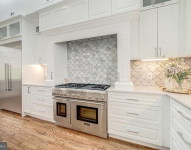 1111 Towlston Road - Photo Thumbnail 9