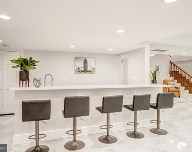 1111 Towlston Road - Photo Thumbnail 38