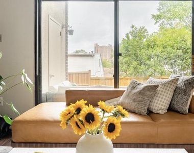 114 Roberts Lane - Photo Thumbnail 1
