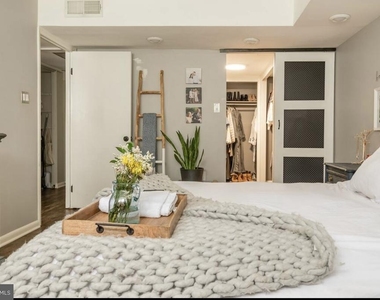 114 Roberts Lane - Photo Thumbnail 11