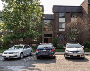 114 Roberts Lane - Photo Thumbnail 18