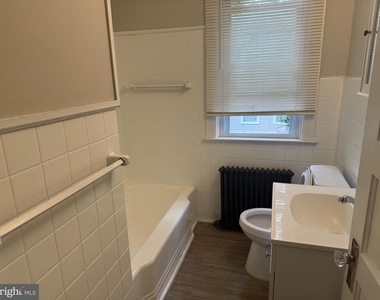 812 Edgewood Avenue - Photo Thumbnail 9