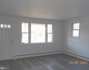 507 Barrett Street - Photo Thumbnail 1