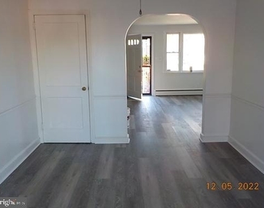 507 Barrett Street - Photo Thumbnail 3