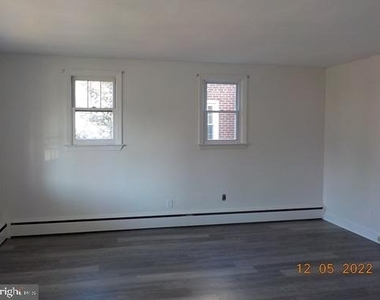 507 Barrett Street - Photo Thumbnail 2