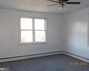 507 Barrett Street - Photo Thumbnail 8