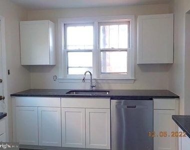 507 Barrett Street - Photo Thumbnail 6
