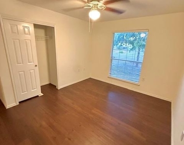 314 Paddington Dr - Photo Thumbnail 14