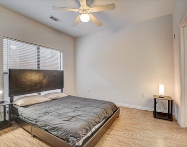 2515 Pearl - Photo Thumbnail 4