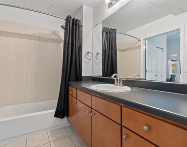 2515 Pearl - Photo Thumbnail 9