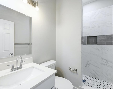 2511 San Gabriel St - Photo Thumbnail 16