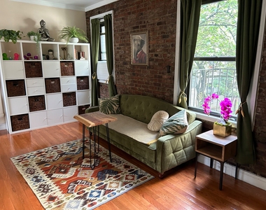21-16 35th Street - Photo Thumbnail 1