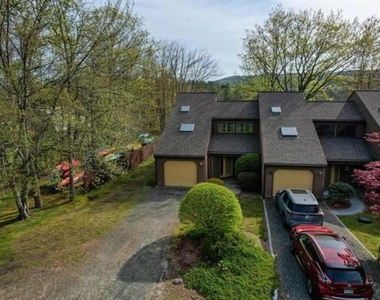 15 Manor Estate - Photo Thumbnail 1