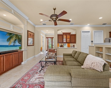 12531 Villagio Way - Photo Thumbnail 10