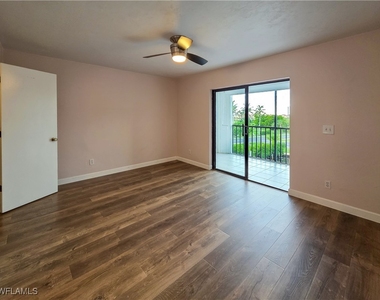 4371 Bay Beach Lane - Photo Thumbnail 9