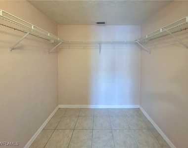 4371 Bay Beach Lane - Photo Thumbnail 15