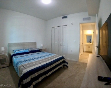 18461 Copperhead Court N - Photo Thumbnail 15