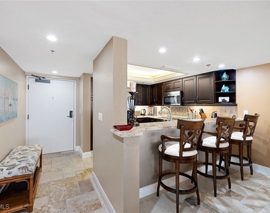 100 N Collier Boulevard - Photo Thumbnail 8