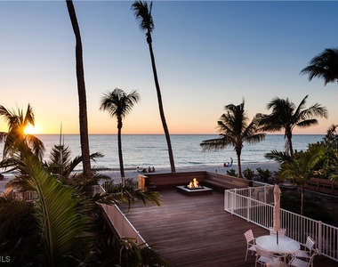 3377 Gulf Shore Boulevard N - Photo Thumbnail 1