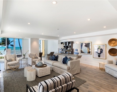 3377 Gulf Shore Boulevard N - Photo Thumbnail 8