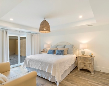 3377 Gulf Shore Boulevard N - Photo Thumbnail 15