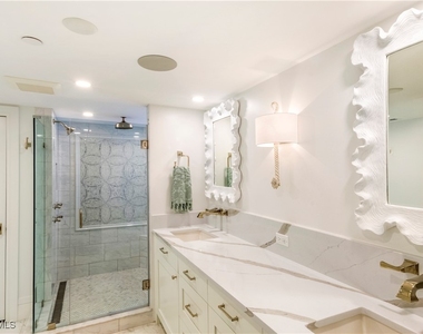 3377 Gulf Shore Boulevard N - Photo Thumbnail 18