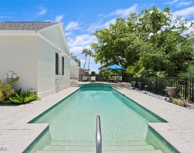2700 Treasure Lane - Photo Thumbnail 38