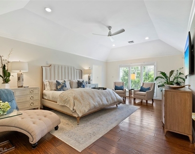 2700 Treasure Lane - Photo Thumbnail 19