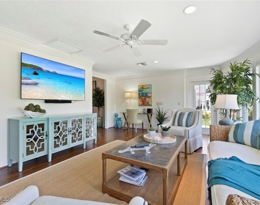 2700 Treasure Lane - Photo Thumbnail 4