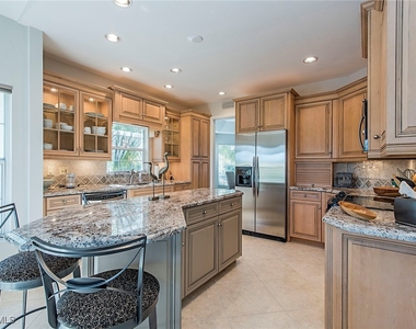 26850 Wedgewood Drive - Photo Thumbnail 4