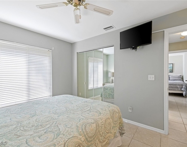 690 Amber Drive - Photo Thumbnail 15