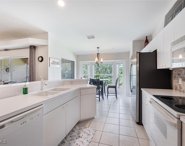 2895 Cypress Trace Circle - Photo Thumbnail 12