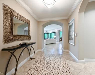 2764 Tiburon Boulevard E - Photo Thumbnail 8