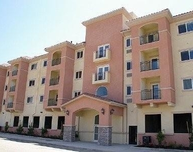125 N Montebello Blvd - Photo Thumbnail 1