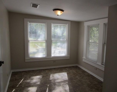3002 Montgomery Road - Photo Thumbnail 10