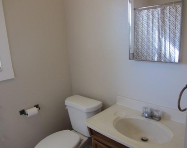 3002 Montgomery Road - Photo Thumbnail 7