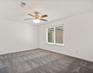 9731 Shell Rock Road - Photo Thumbnail 9