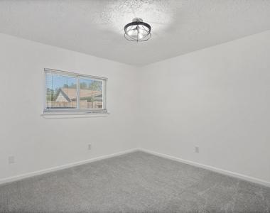 9731 Shell Rock Road - Photo Thumbnail 13