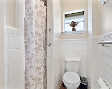 4912 Goose Creek Drive - Photo Thumbnail 21