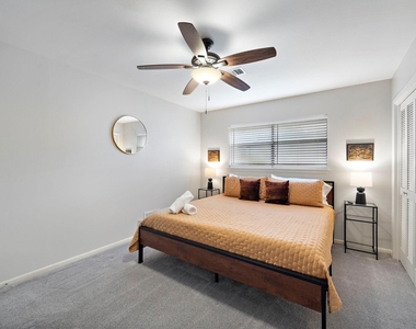 4912 Goose Creek Drive - Photo Thumbnail 18