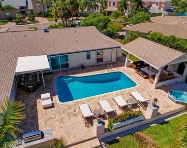 807 Snug Island - Photo Thumbnail 18
