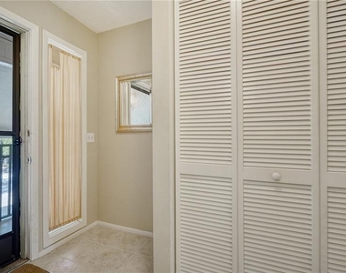 5649 Summer Side Lane - Photo Thumbnail 2