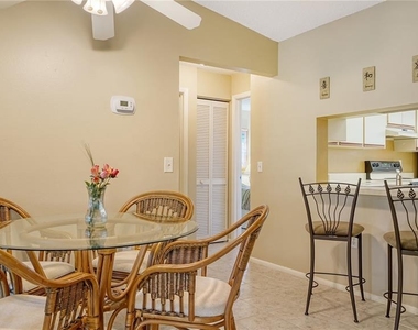 5649 Summer Side Lane - Photo Thumbnail 12
