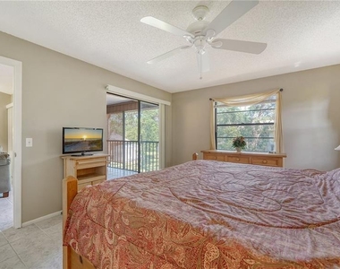 5649 Summer Side Lane - Photo Thumbnail 19