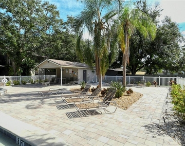 5649 Summer Side Lane - Photo Thumbnail 34