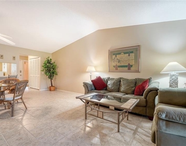 5649 Summer Side Lane - Photo Thumbnail 11