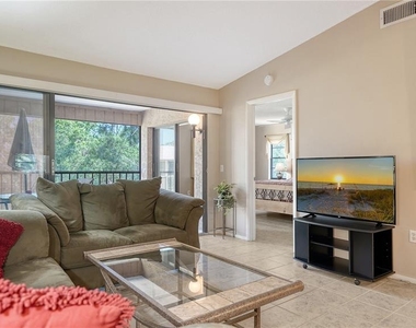 5649 Summer Side Lane - Photo Thumbnail 6
