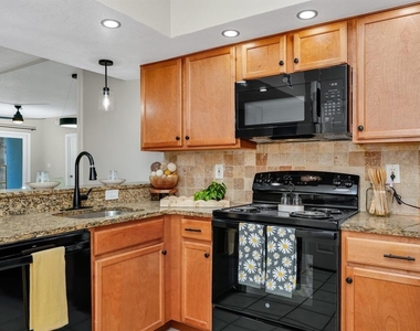 2954 Sadina Street - Photo Thumbnail 19